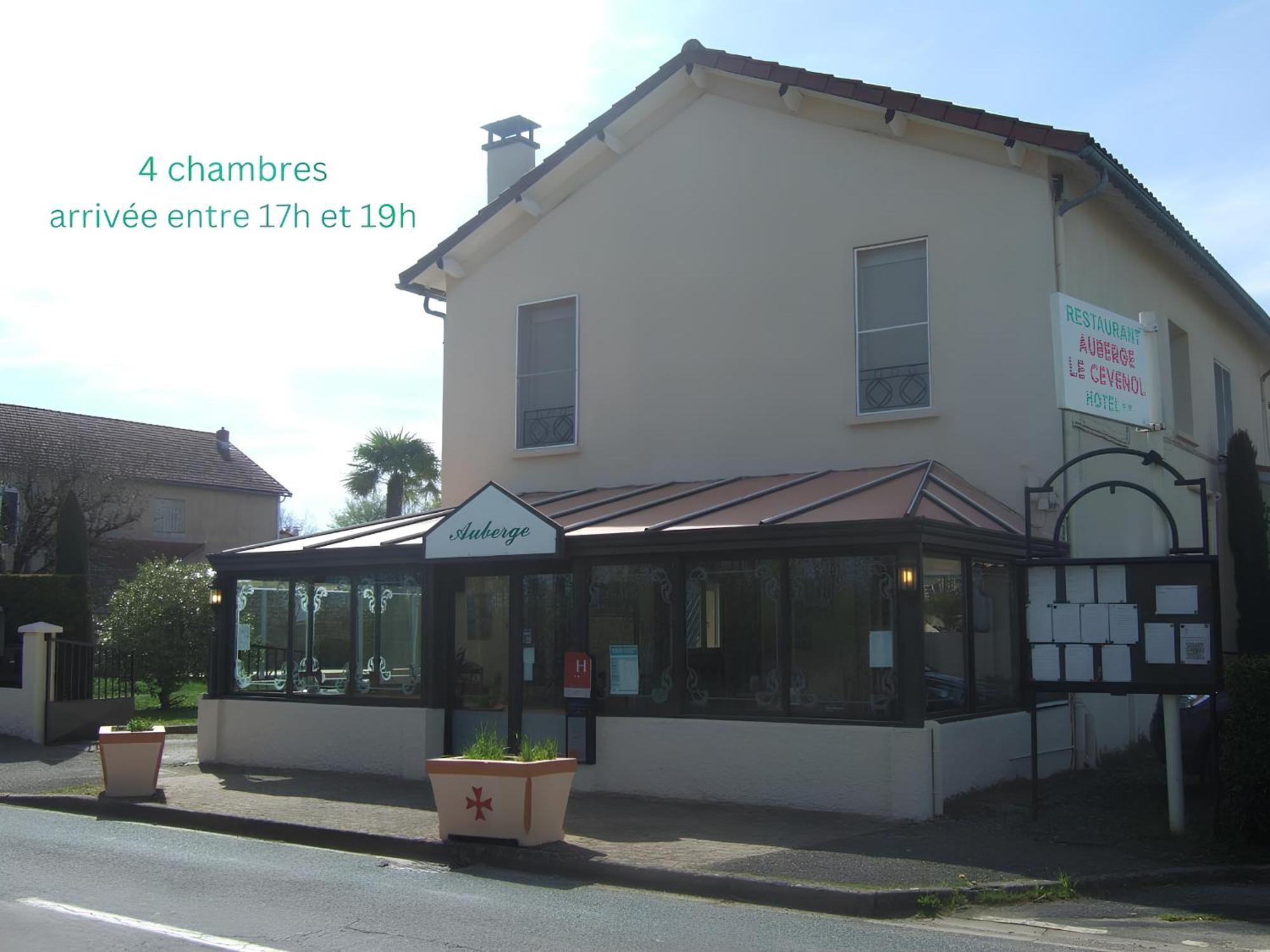 Auberge le Cévenol La Cavalerie Buitenkant foto